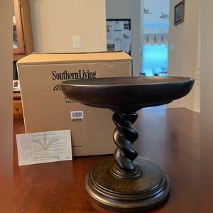 Southern Living at Home Elegant Barley Twist Pedestal
